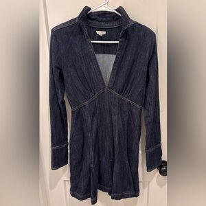 Sold out at Anthro Pilcro Deep V Flirty Denim Dress. Size 0 in mint condition.